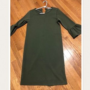 Boutique bell sleeve dress NWOT